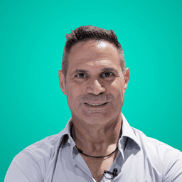 Leandros Karakatsanis