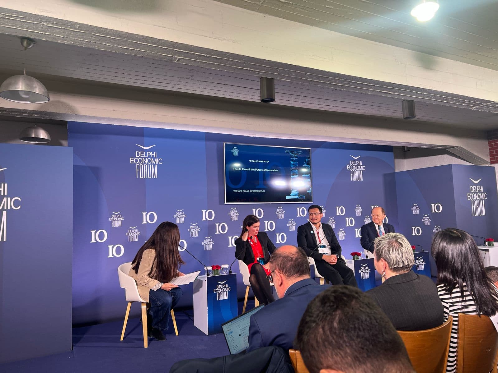 The AI Race: Why Uniquely Human Skills Will Be Needed More Than Ever | Delphi Economic Forum X