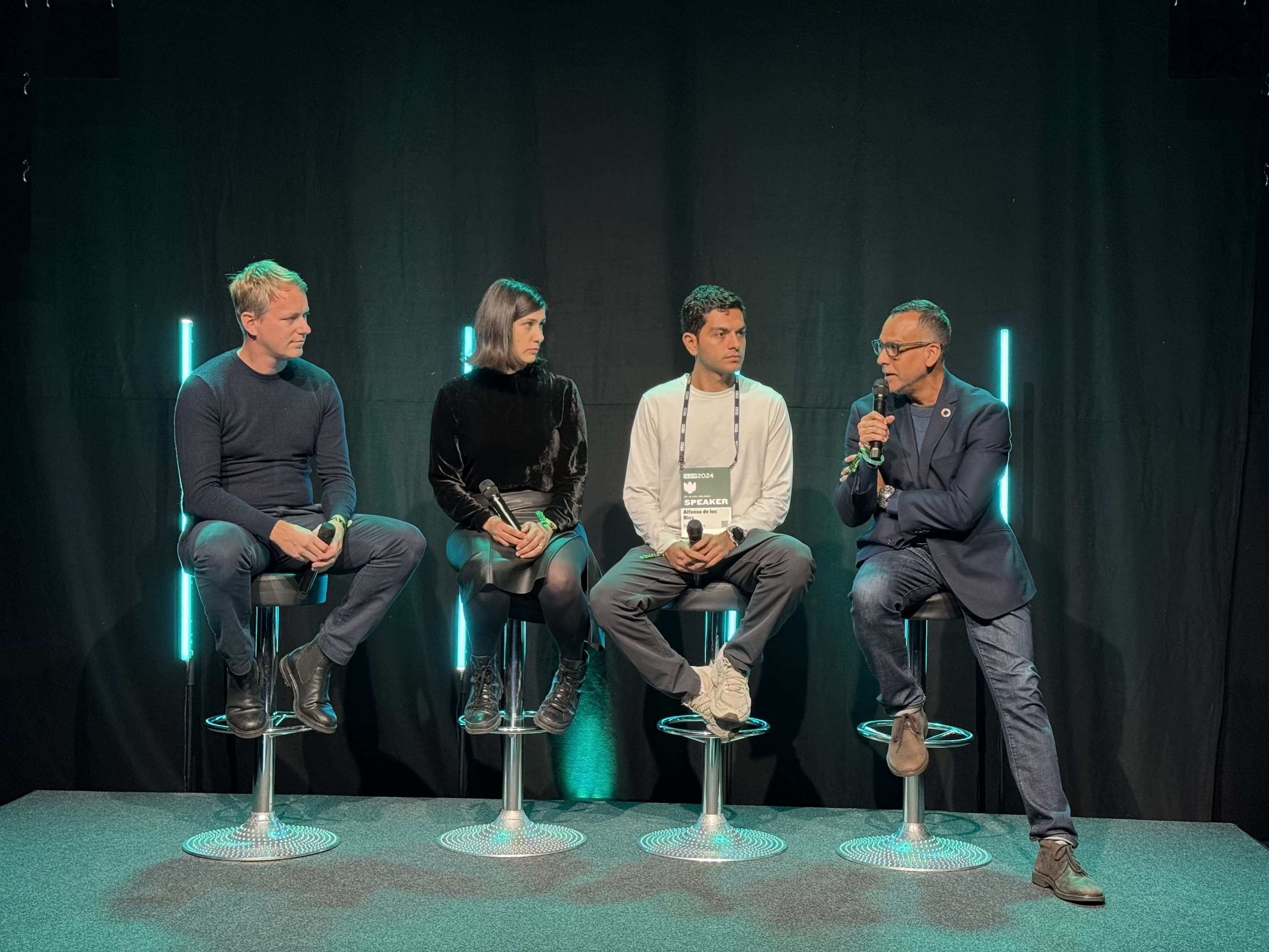 SLUSH Endeavor Side Event: Scaling Unicorns in Emerging Markets | Transcript